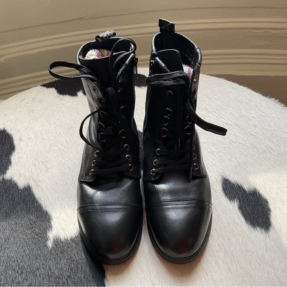 Xenia Spice Vegan Steel Toe Workboot! NWOT. Gorgeous! 9.5